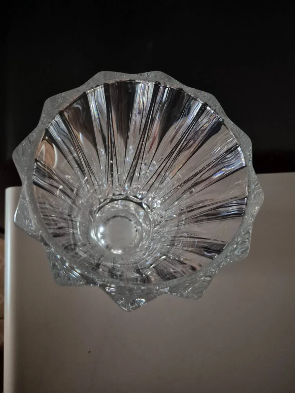 VINTAGE MIKASA RAINIER CRYSTAL FLOWER VASE